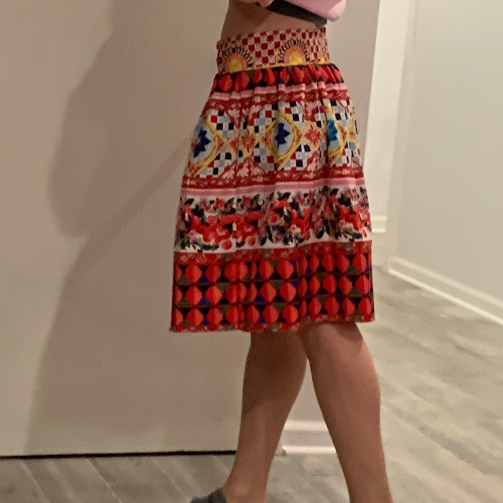 Lola and the Boys skirt, never worn, perfect cond - Picture 3 of 5